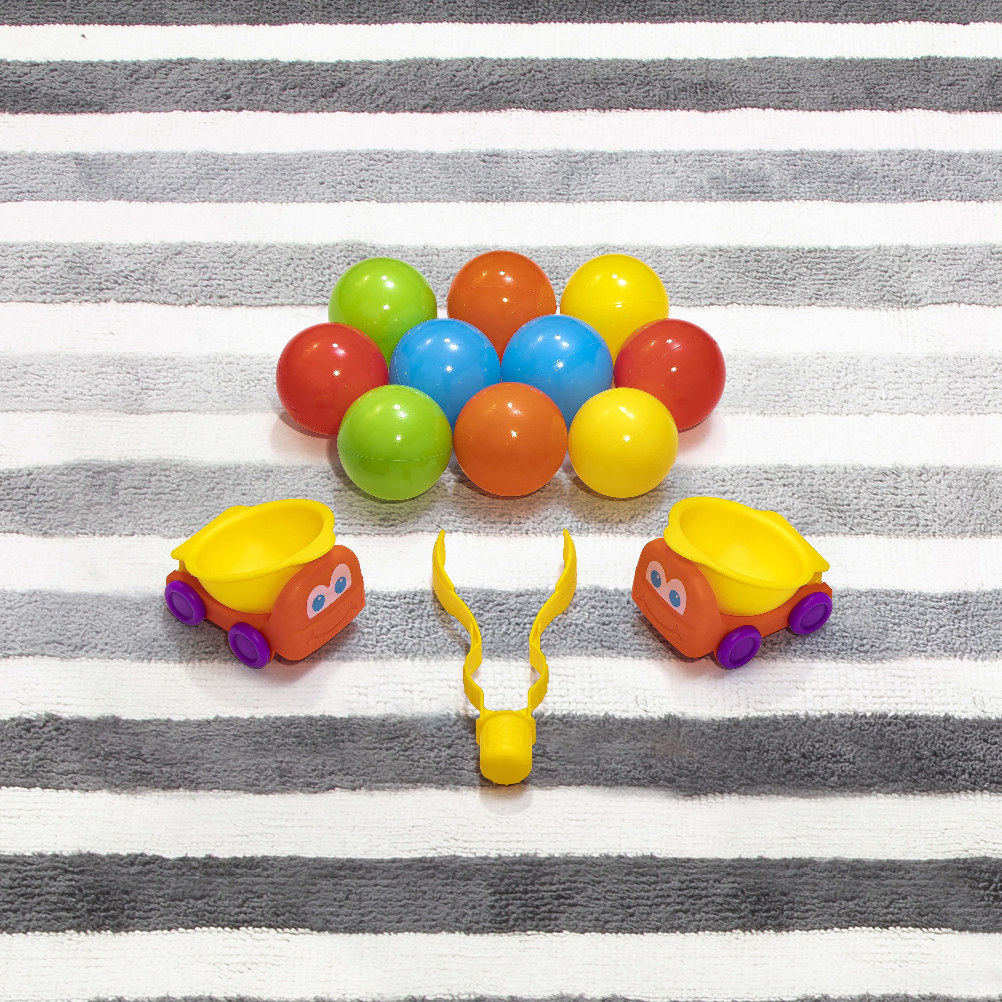 Ball Buddies Truckin' & Rollin' Play Table Ball Buddies Truckin' & Rollin' Play Table