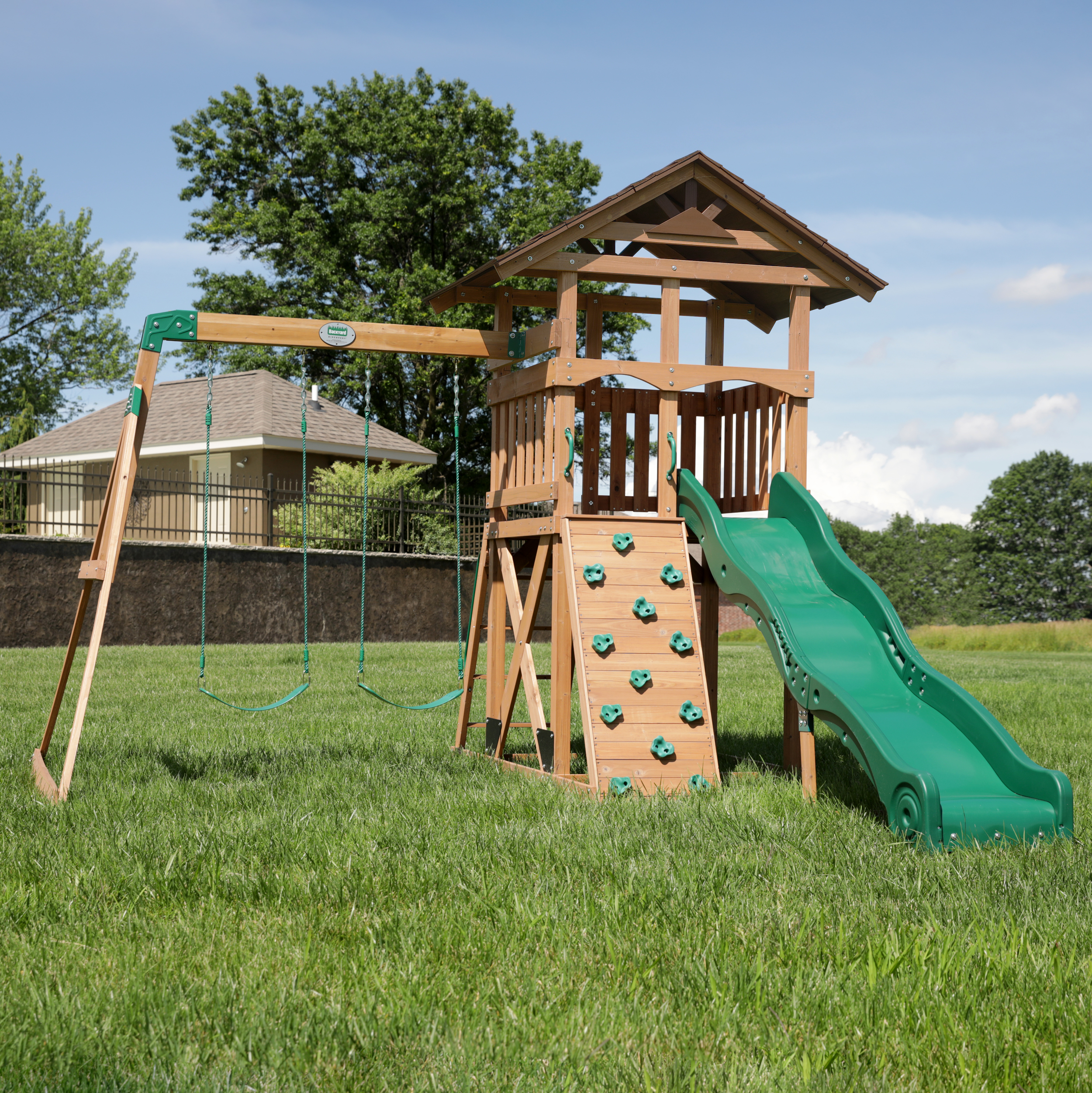 Lightning Ridge Play Set with Double Swing and Slide