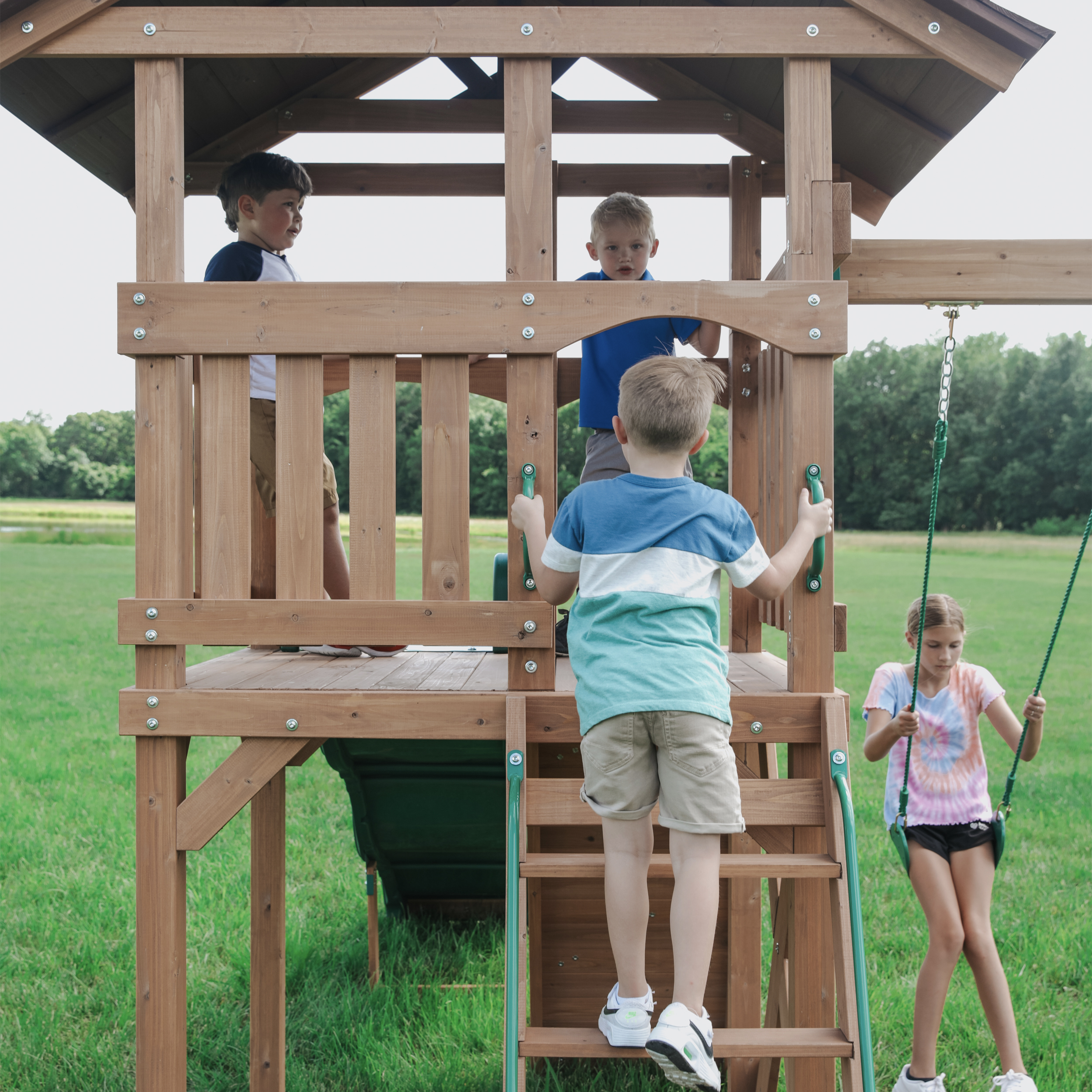 Lightning Ridge Play Set with Double Swing and Slide
