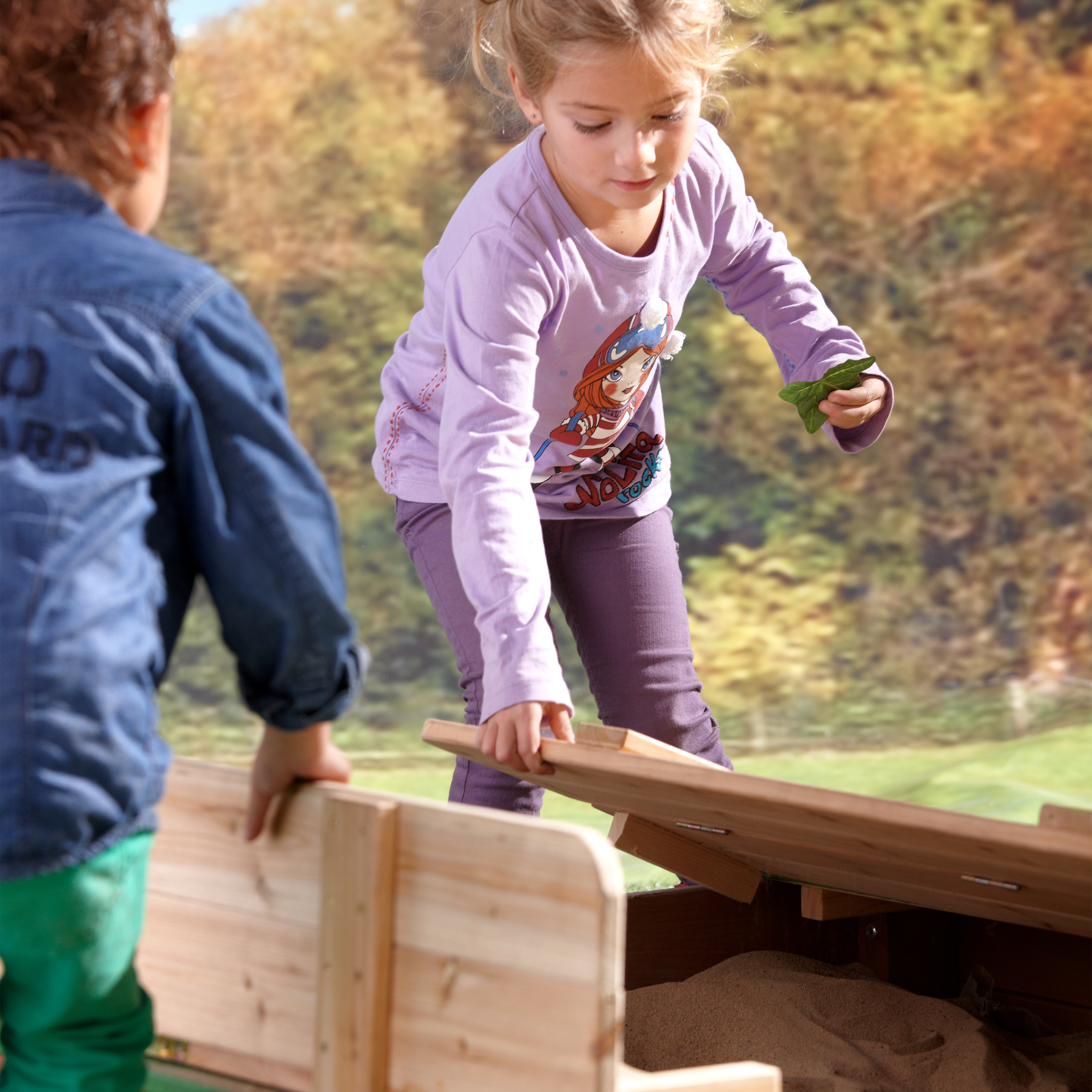 Ella Sandbox Brown/green