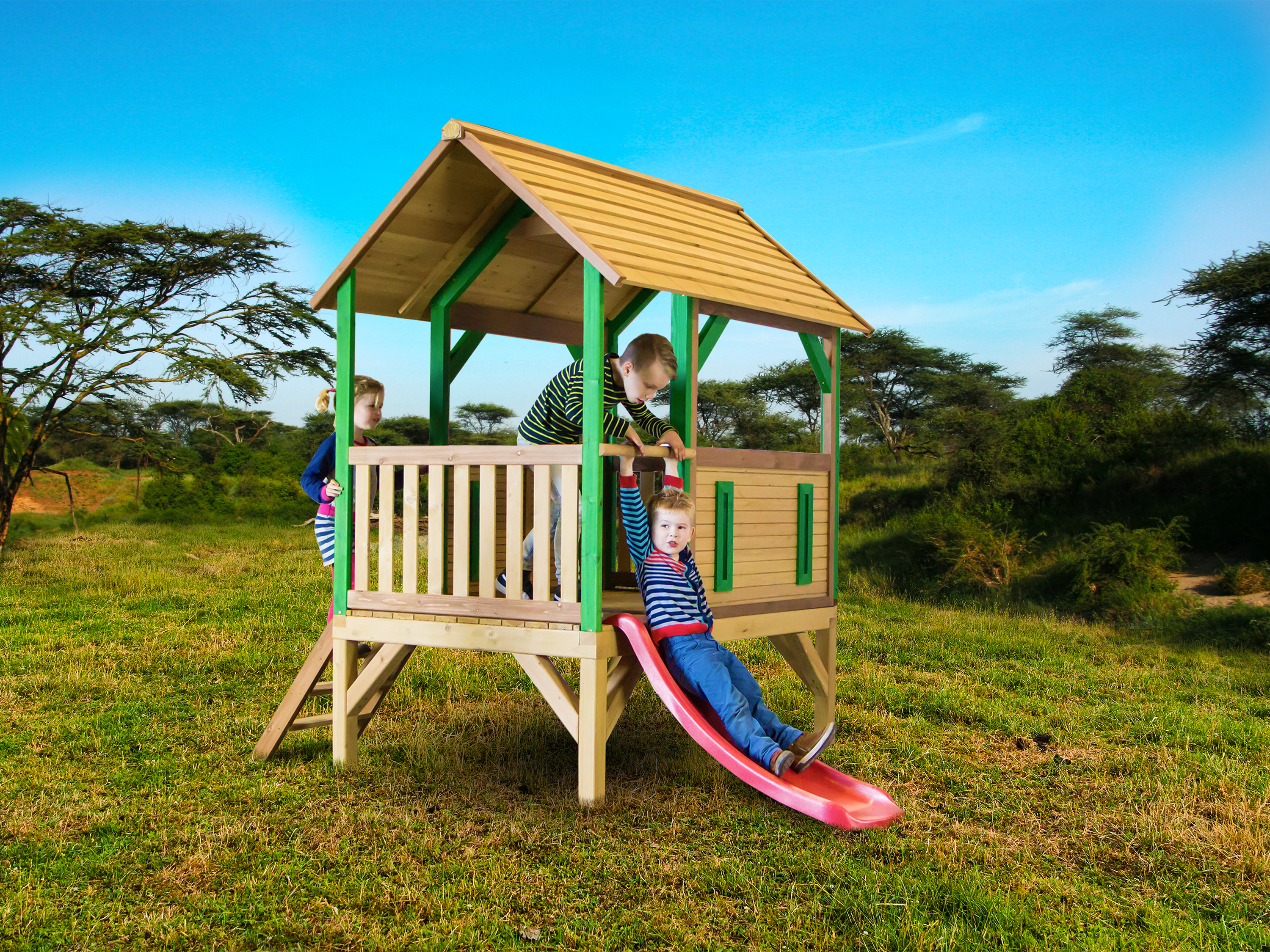 Akela Play Tower Brown/green - Red Slide