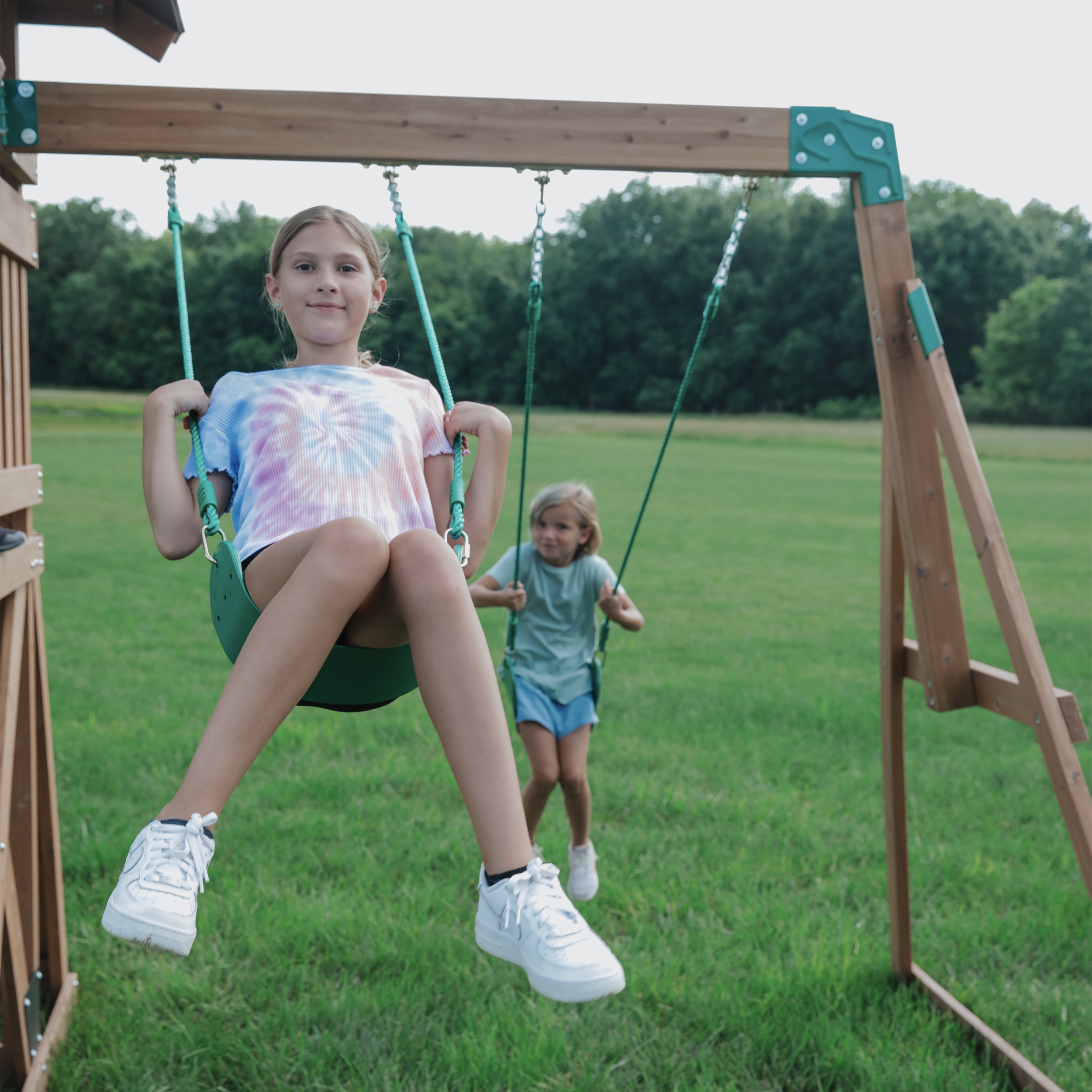 Lightning Ridge Play Set with Double Swing and Slide