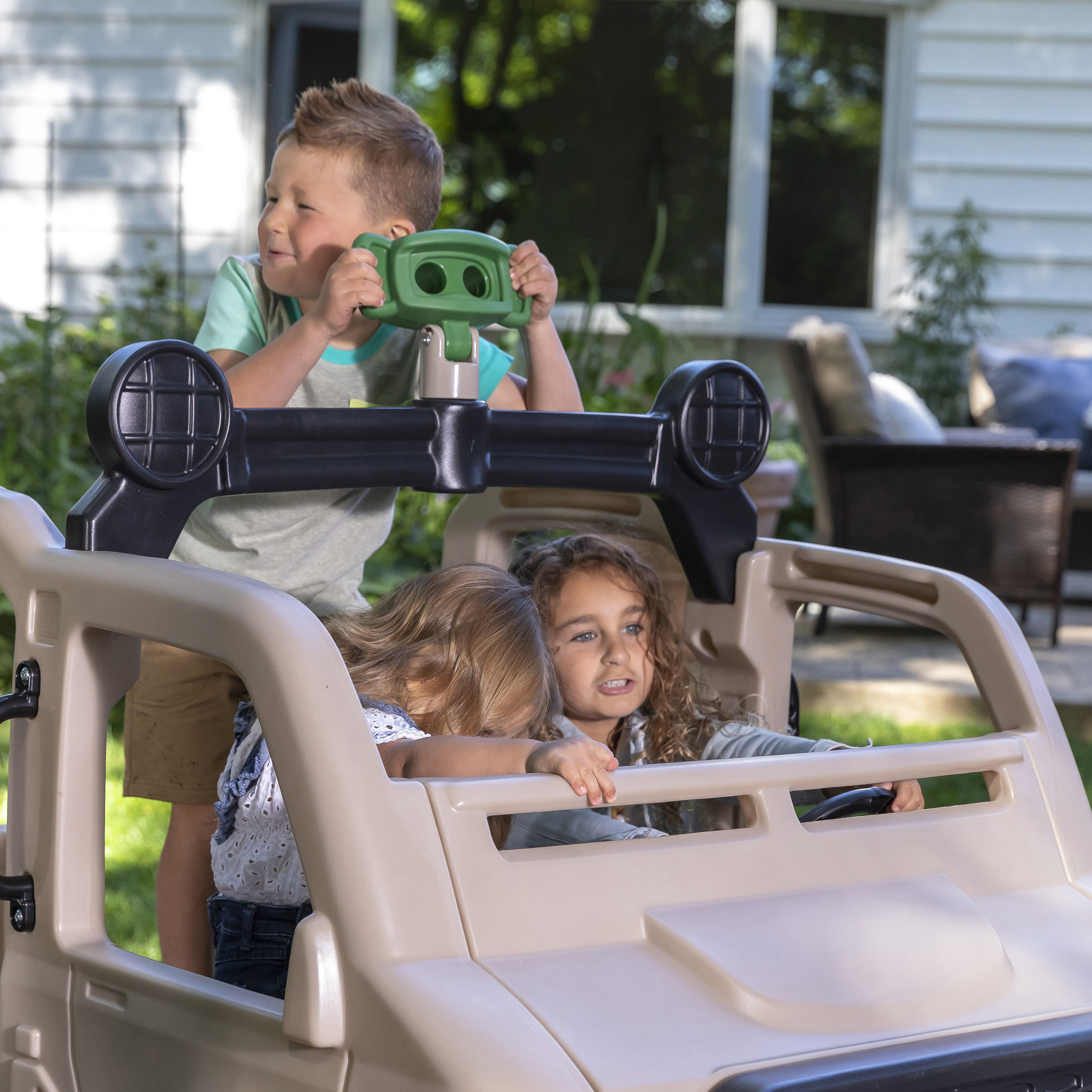Safari Truck Climber