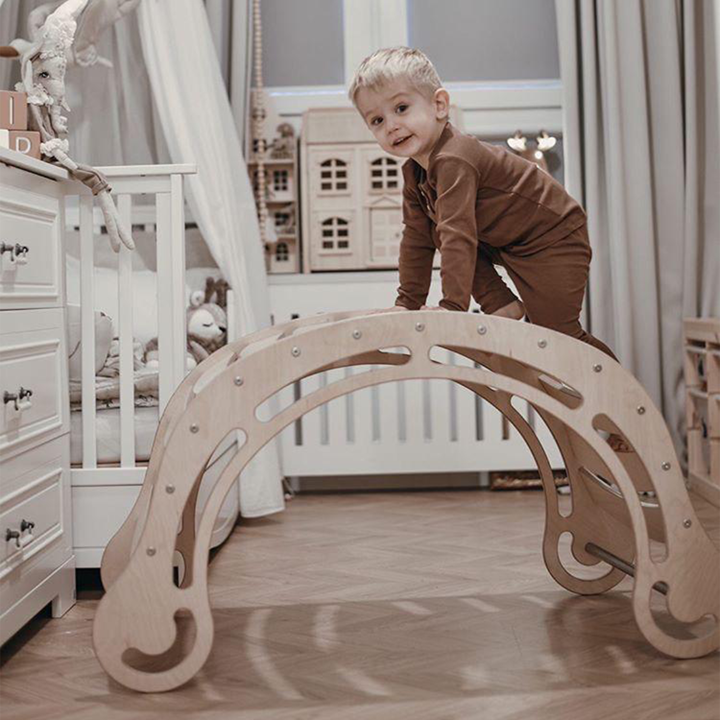 Bascule XXL en bois avec mur d'escalade Naturel Bascule XXL en bois avec mur d'escalade Naturel