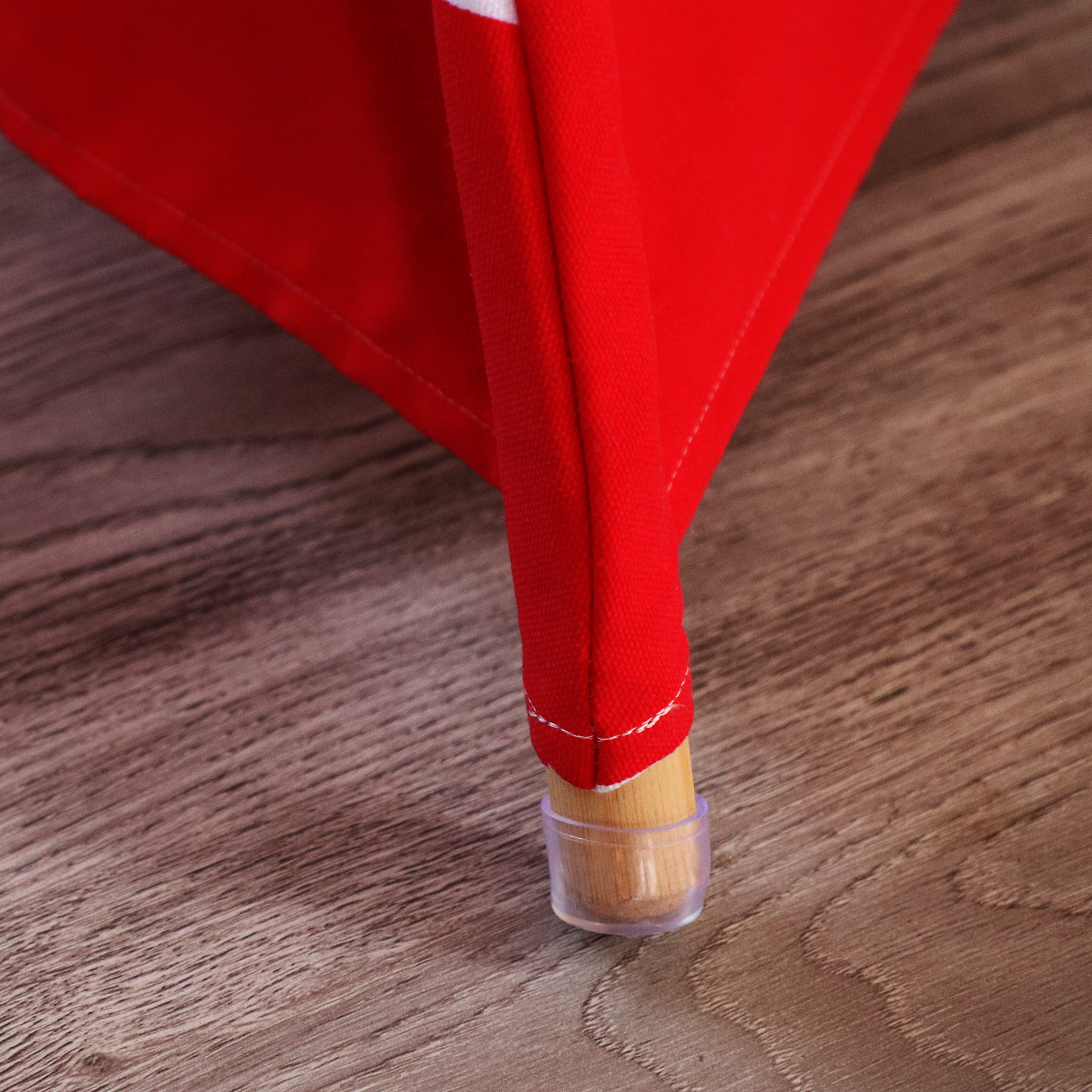 LED Teepee Tent Red / white LED Teepee Tent Red / white