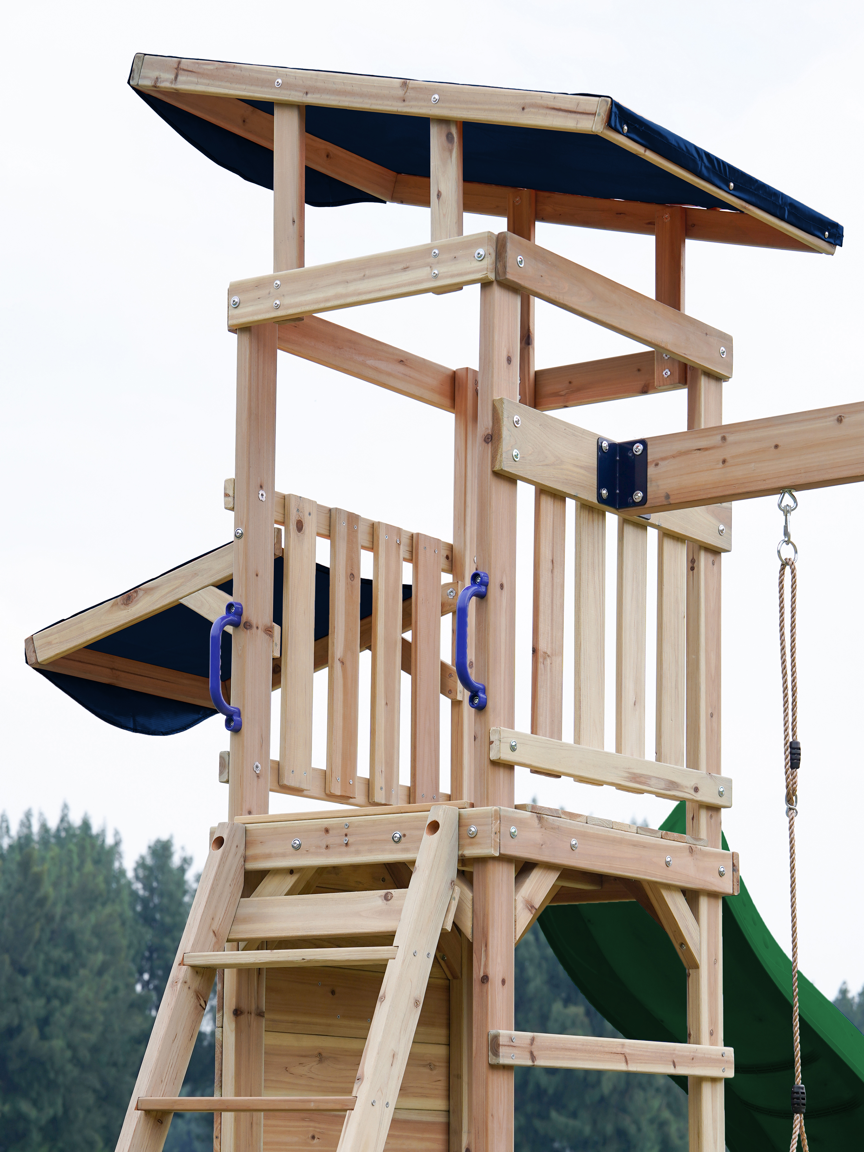 Aire de jeux Malik avec balançoire marron - toboggan vert