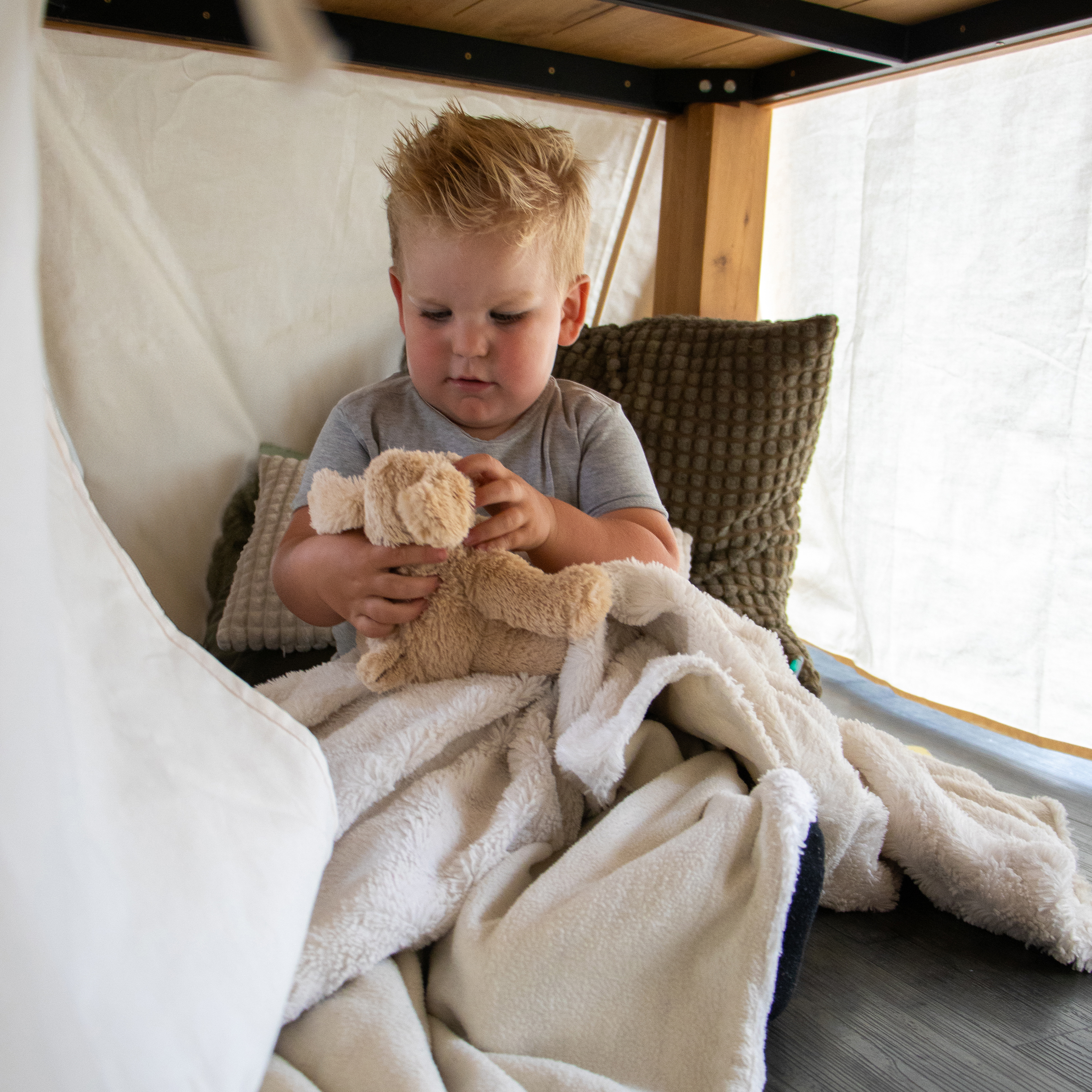 Nova Tafeltent Crème