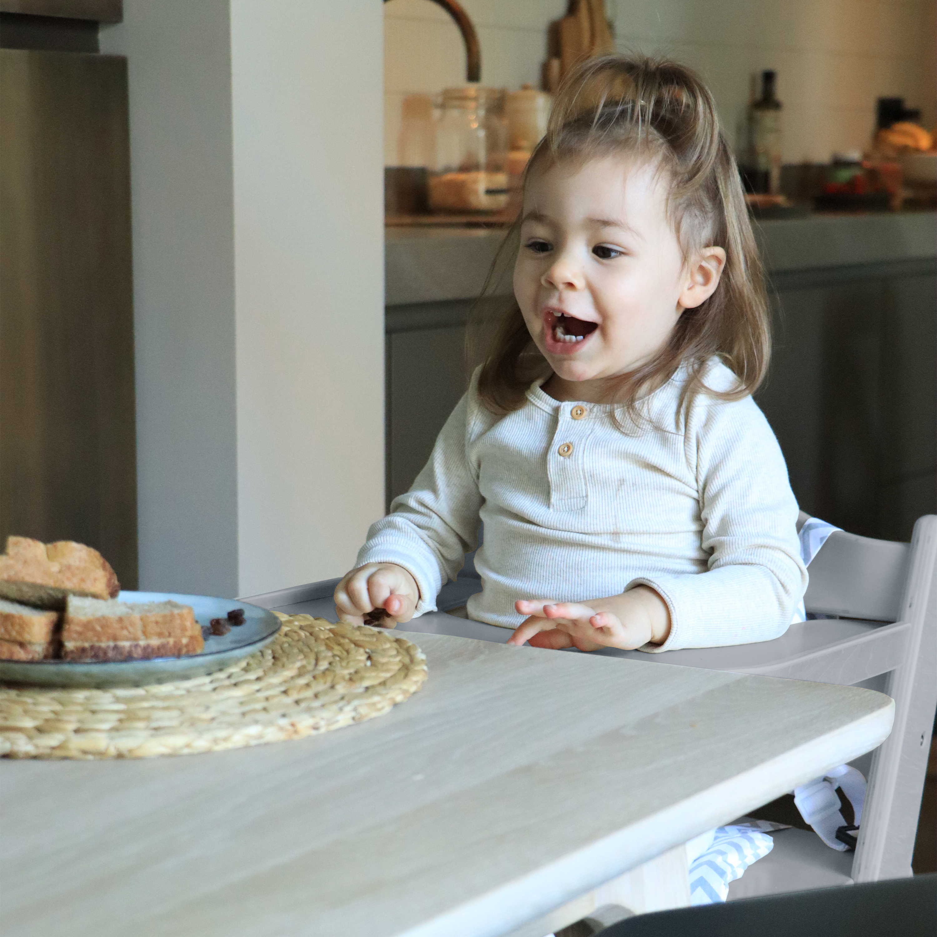 Fynn High Chair - Grey