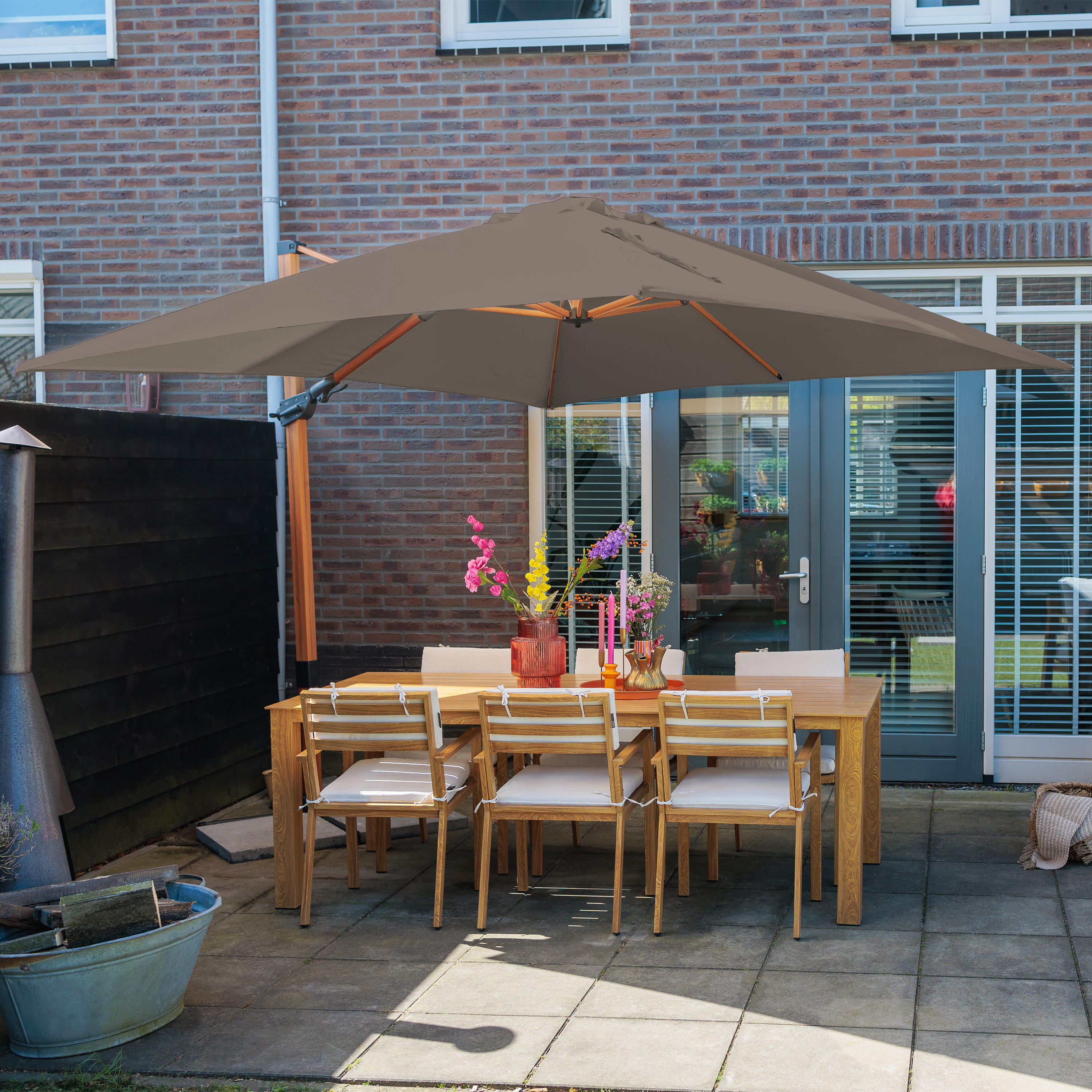 Apollo Premium Zweefparasol 300x300 Houtlook/taupe