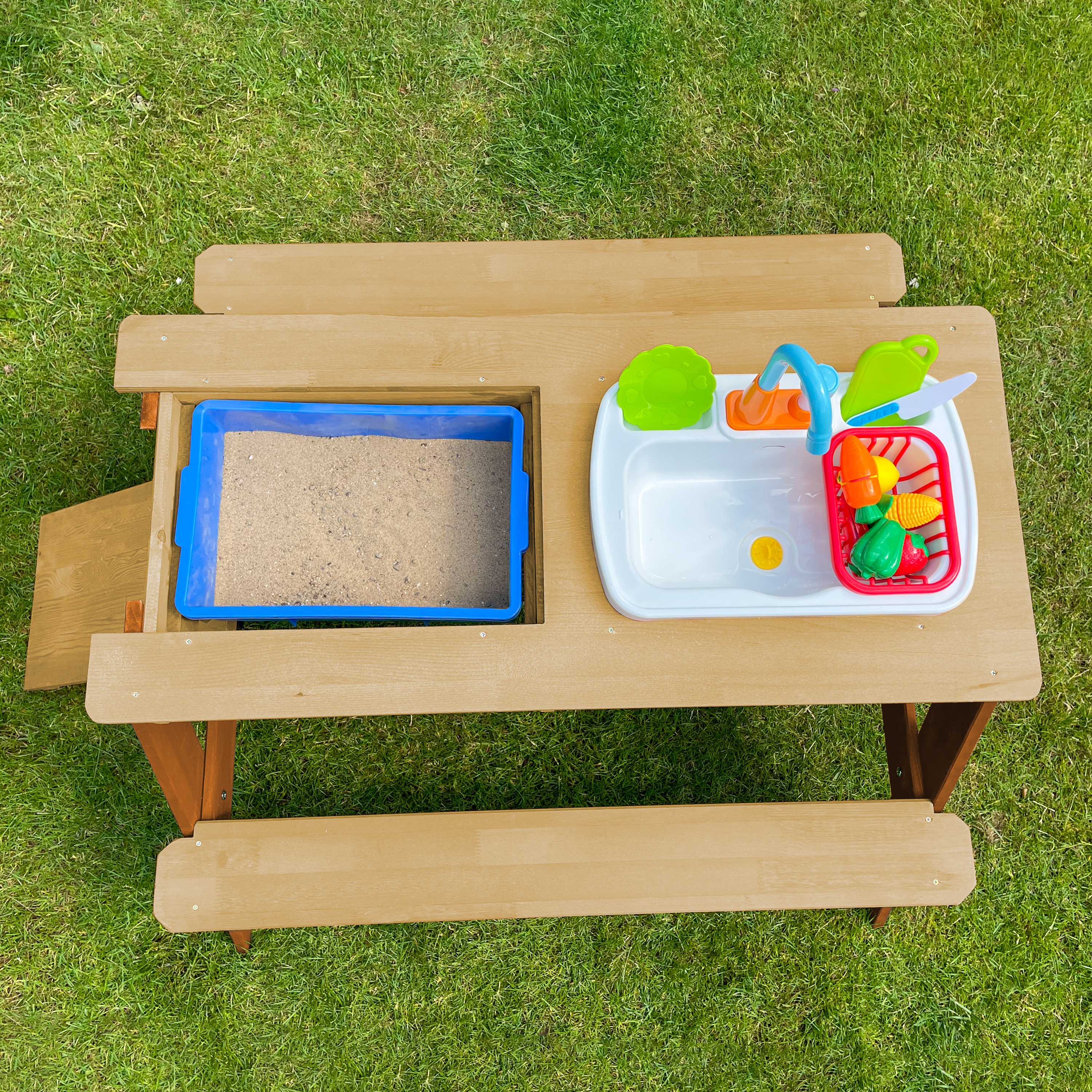 Emily Zand & Water Picknicktafel met Speelkeuken wastafel Br