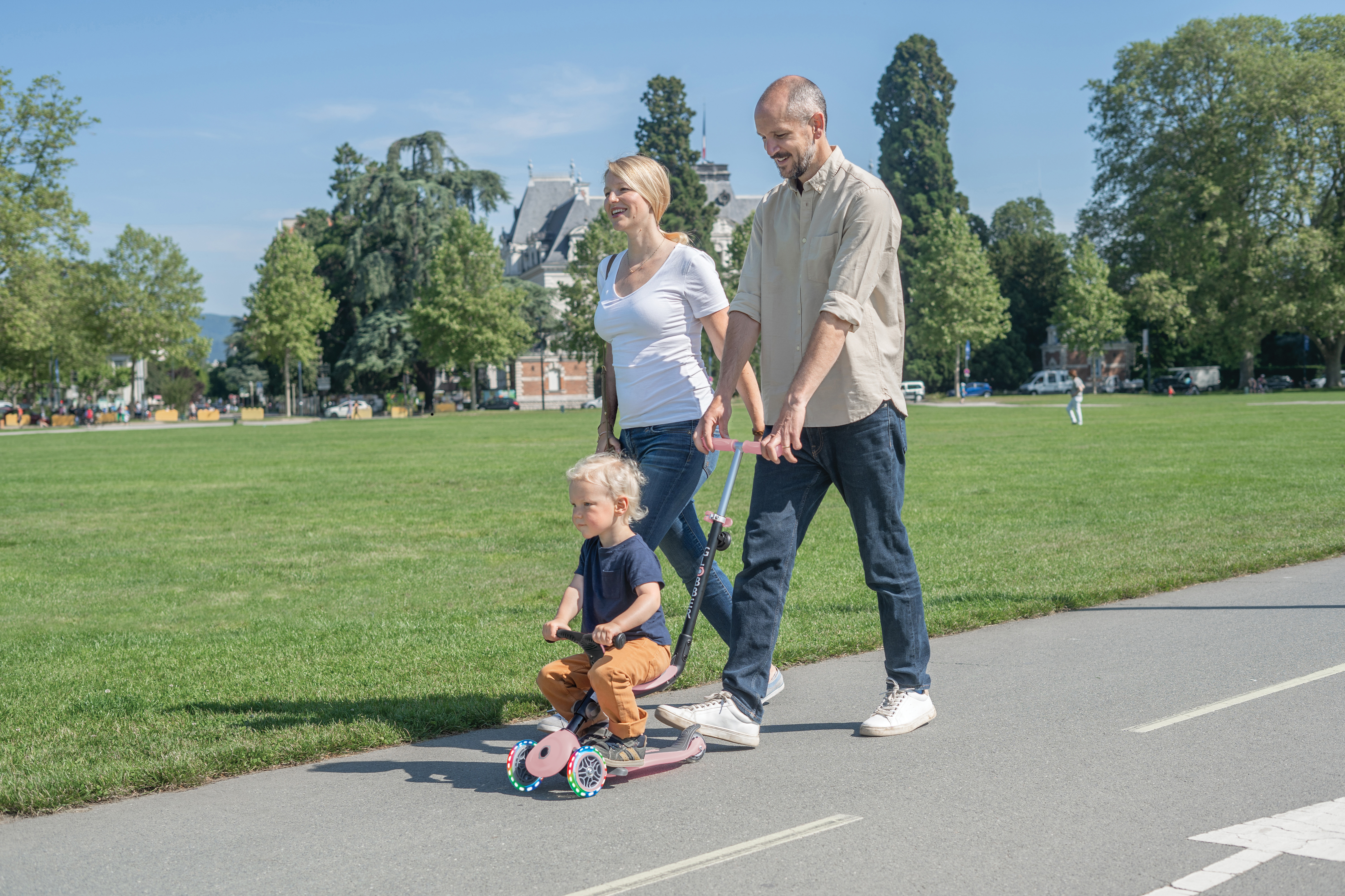 Go Up Foldable Plus Lights 3-in-1 Scooter Pastel Pink