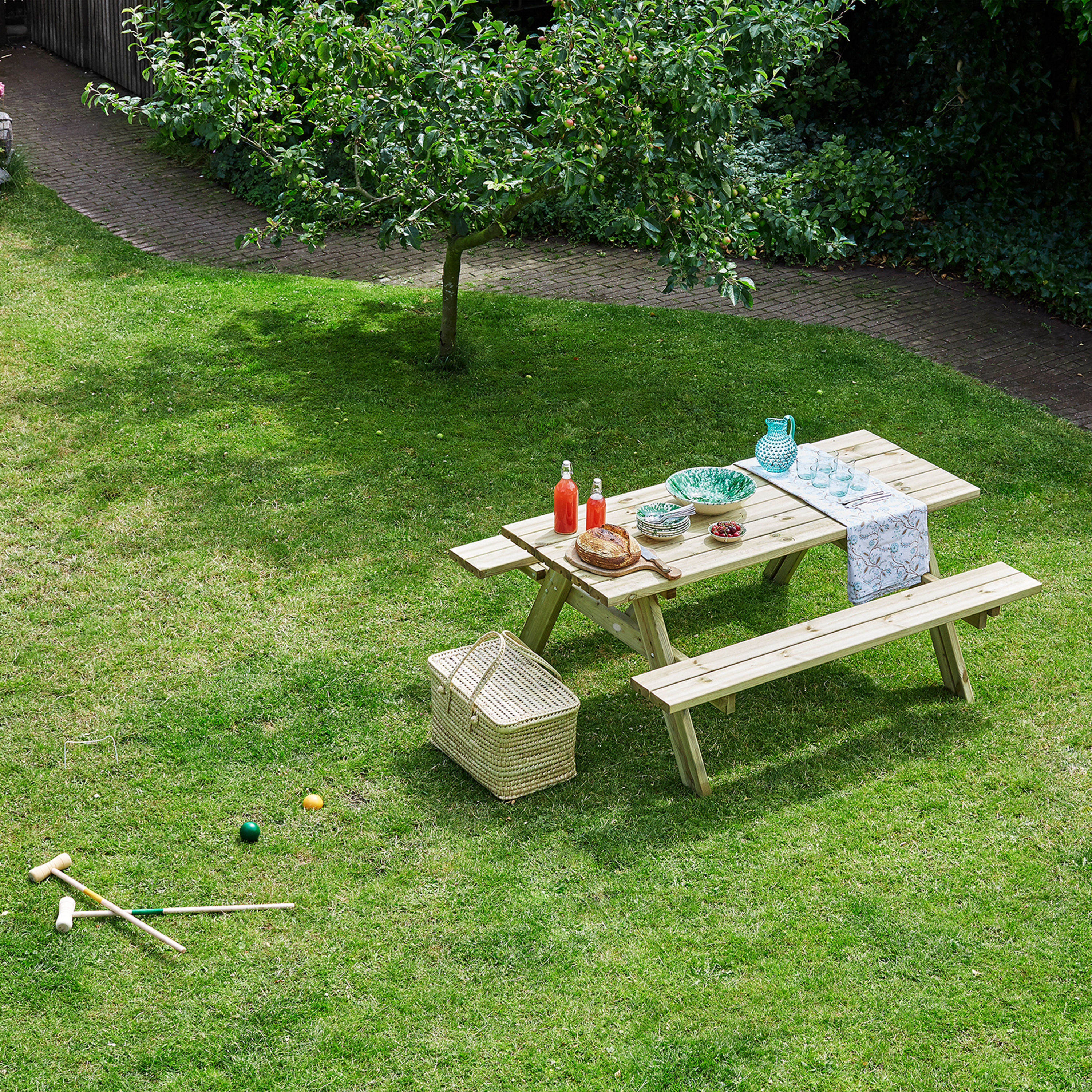 Julie Picknicktafel van hout Klassiek 177 x 154 cm - Naturel