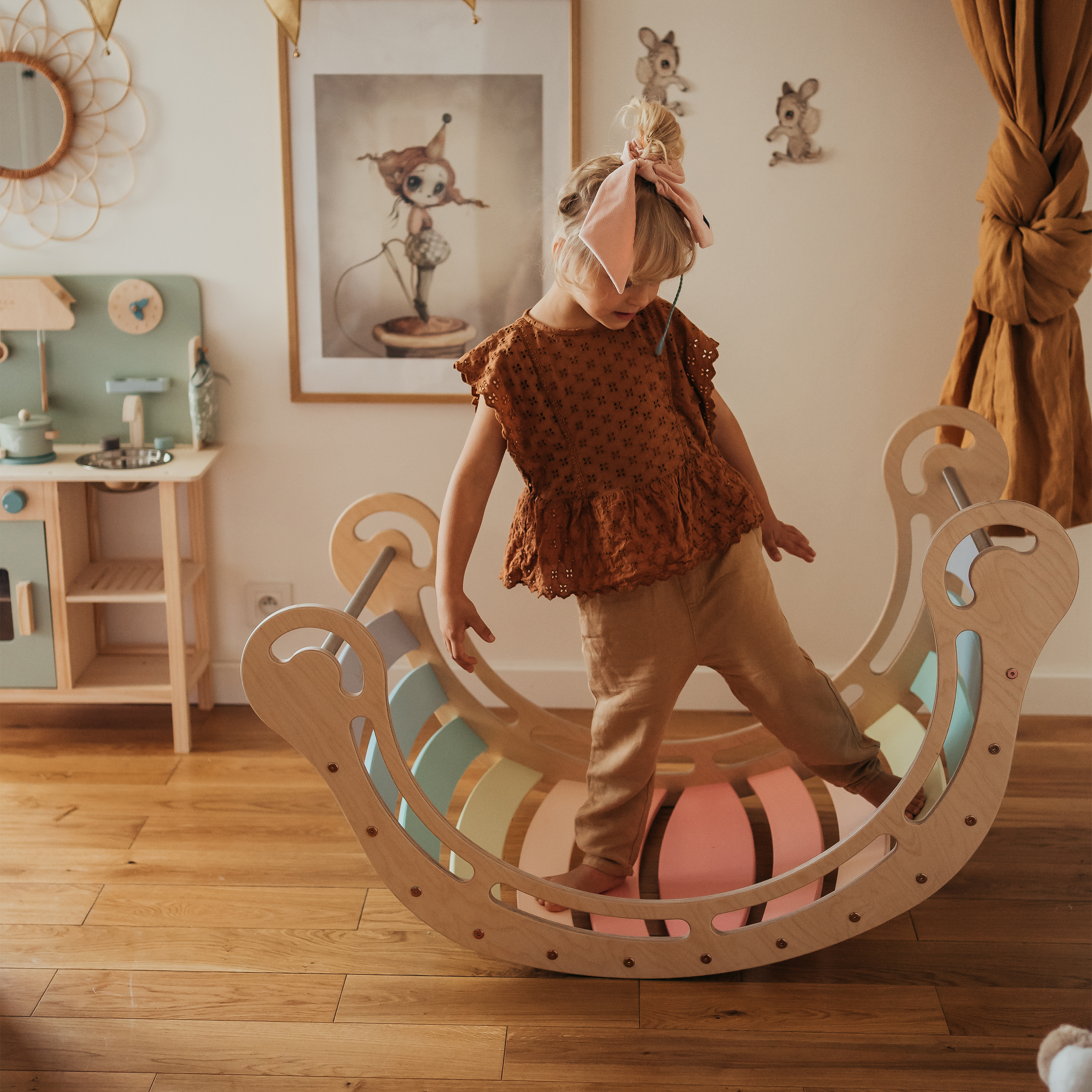 Houten XXL Rocker met Klimwand Pastel