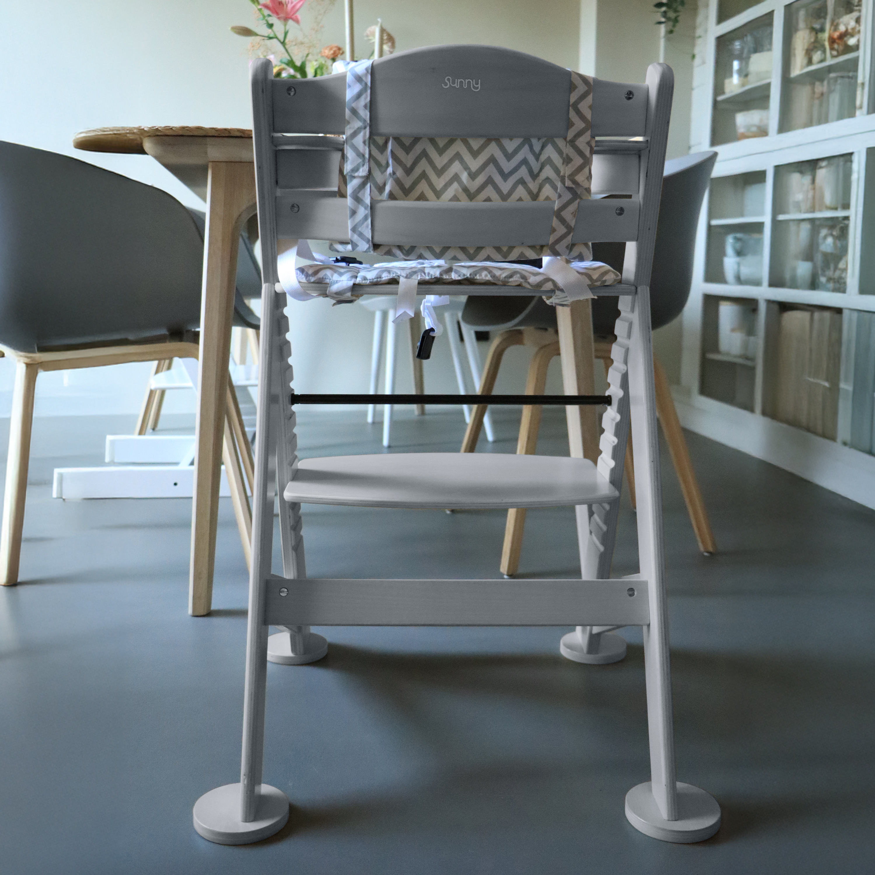 Fynn High Chair - Grey