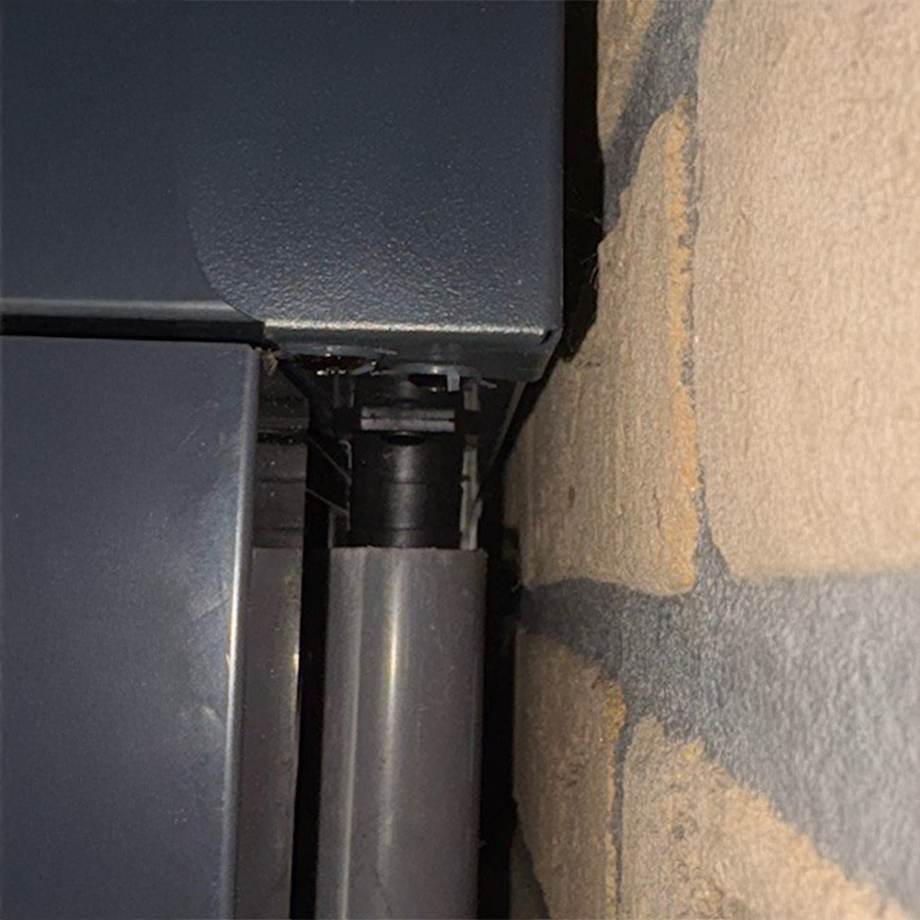 Hector Metal Garden Cabinet 1m2