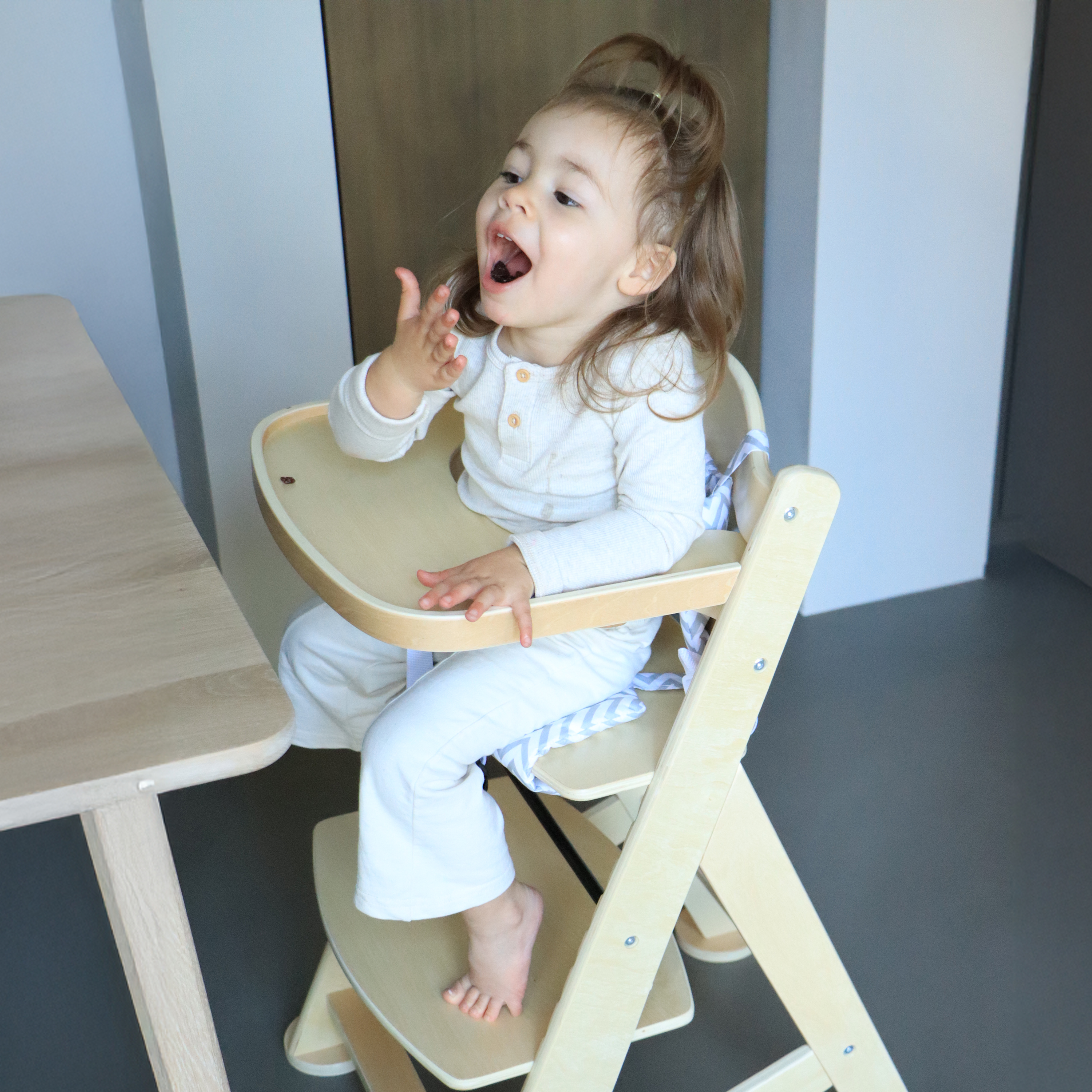 Fynn High Chair - Natural