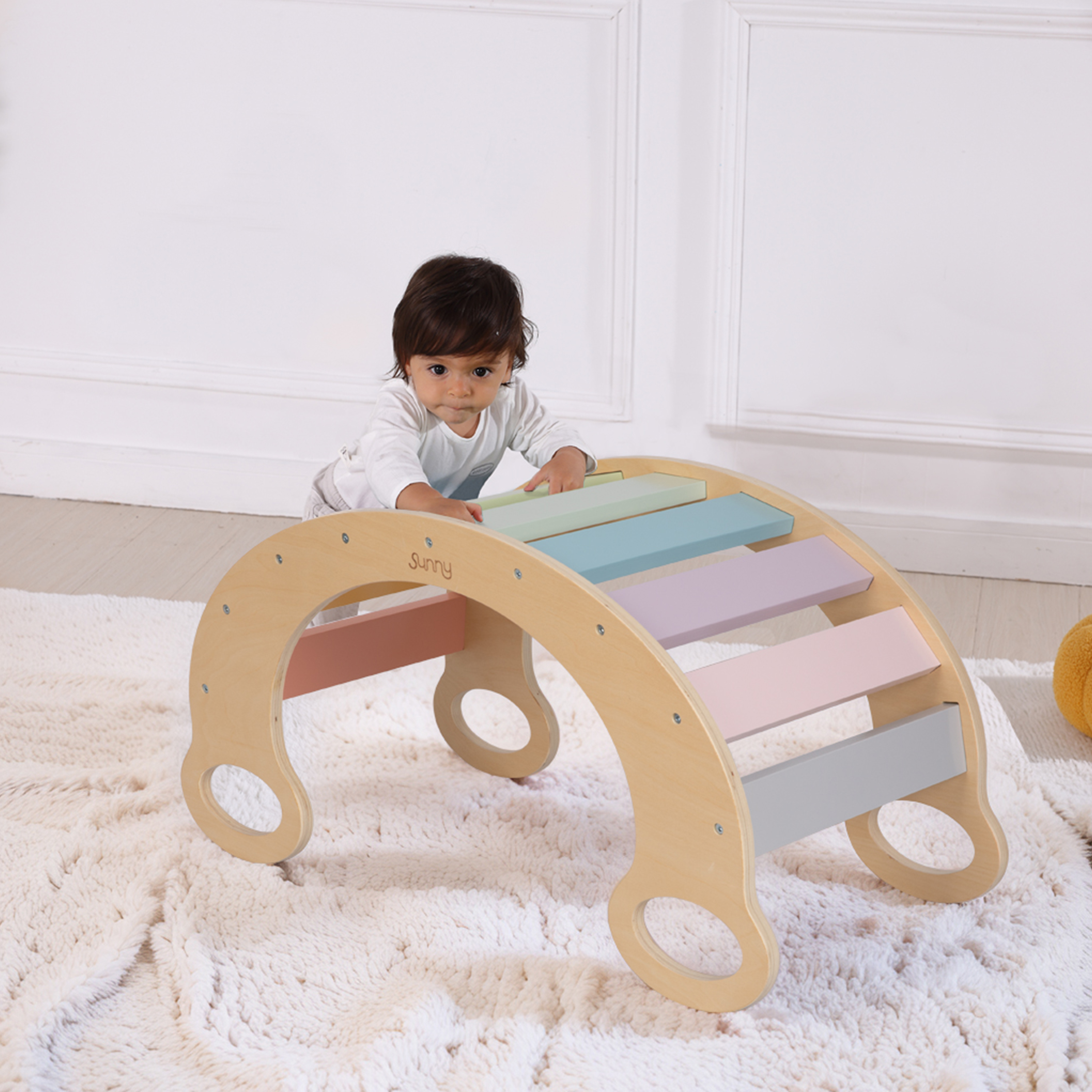 Marlie Climbing Arch Rocker - Pastel