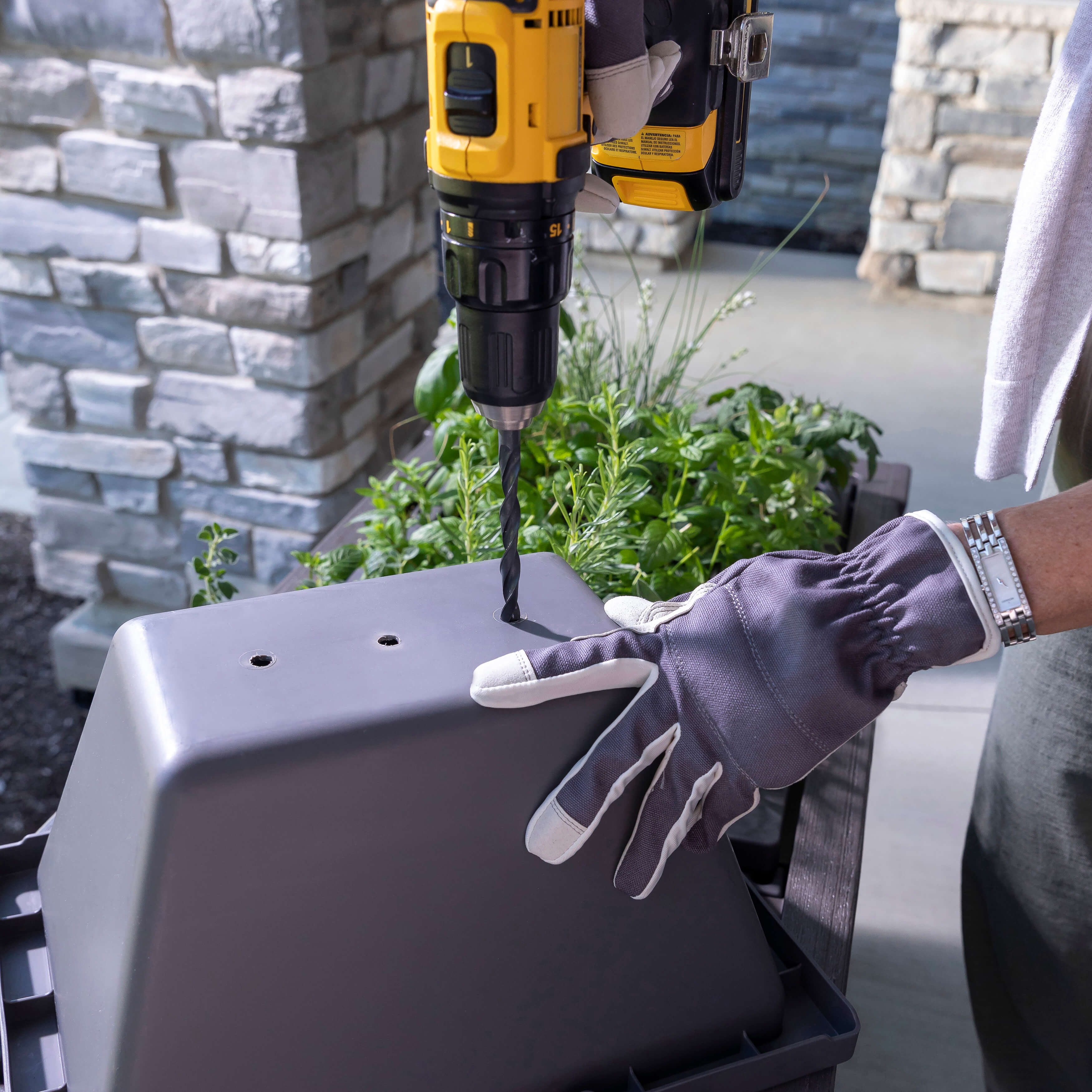 Lakewood Verhoogde Plantenbak - Donker Ceder