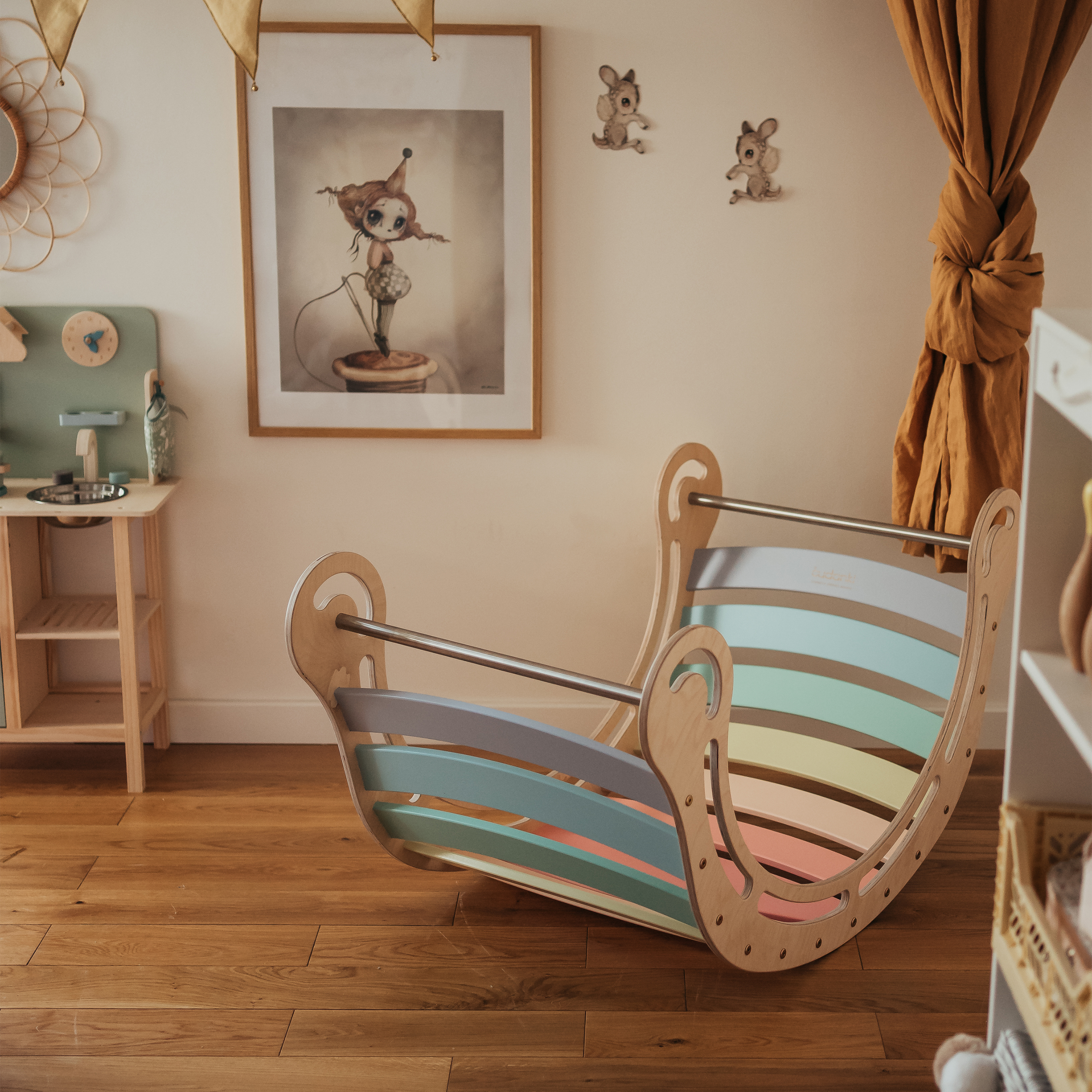 Houten XXL Rocker met Klimwand Pastel
