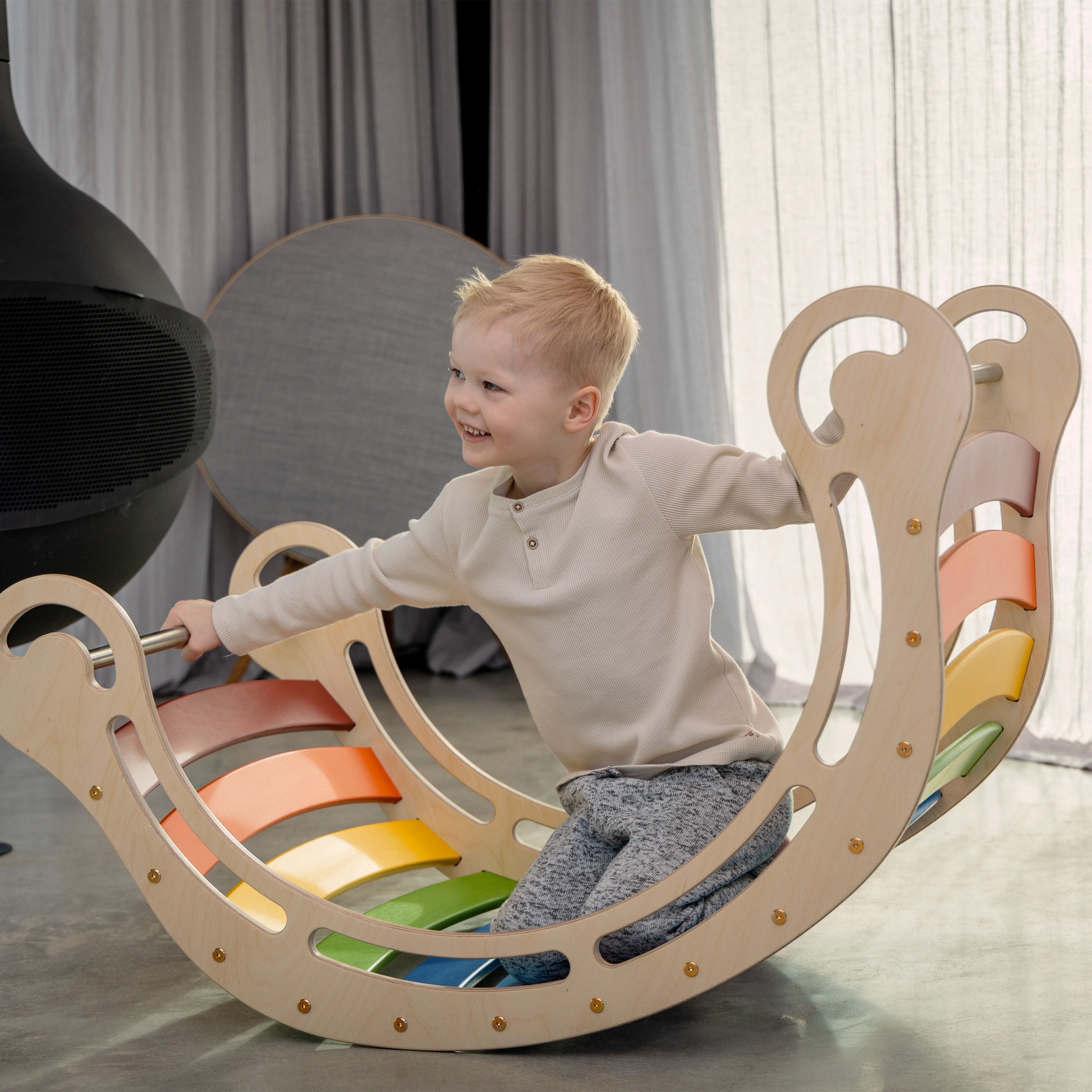 Houten XXL Rocker met Klimwand Regenboog