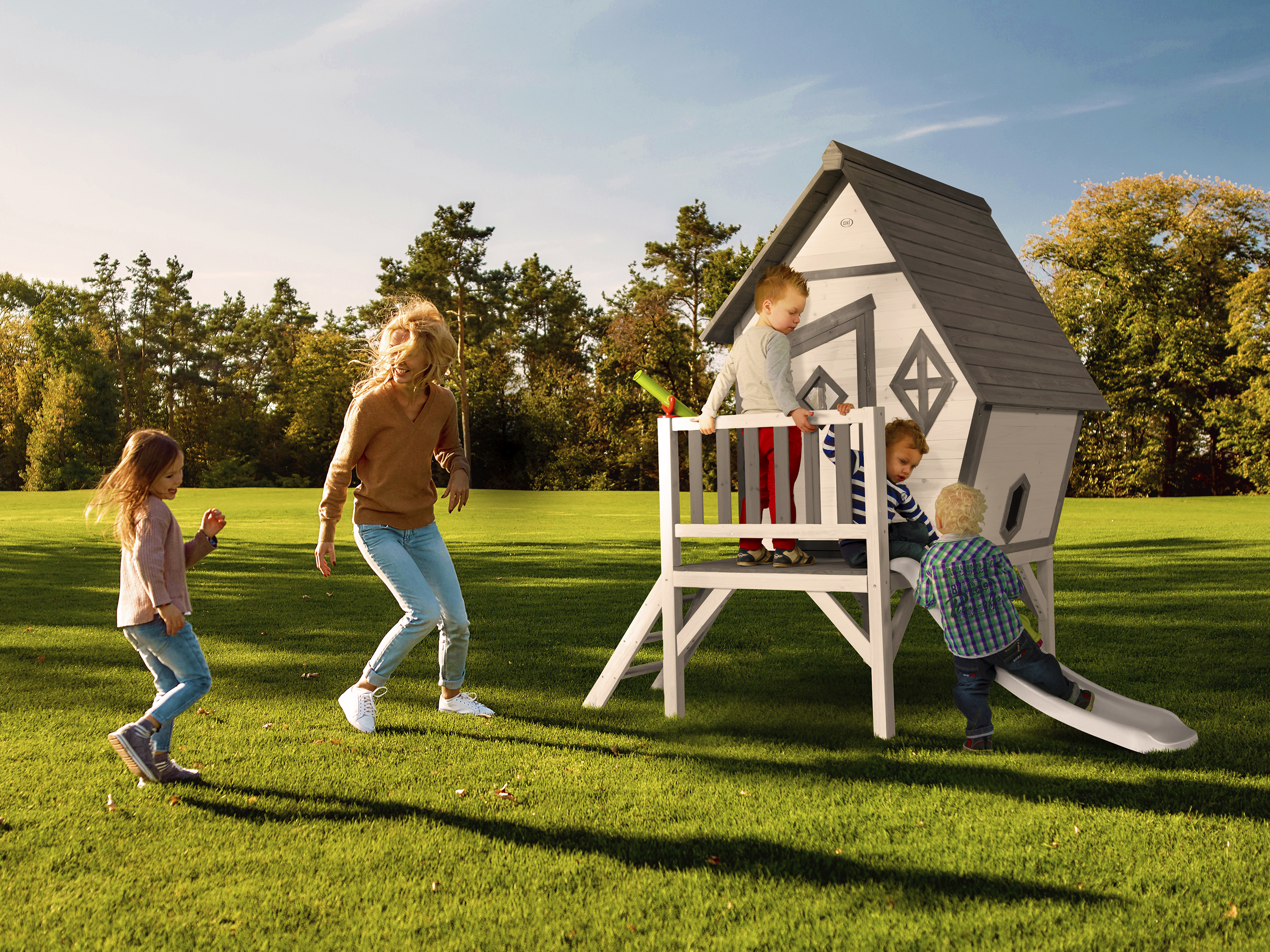 Cabin XL Playhouse Grey/White - White Slide