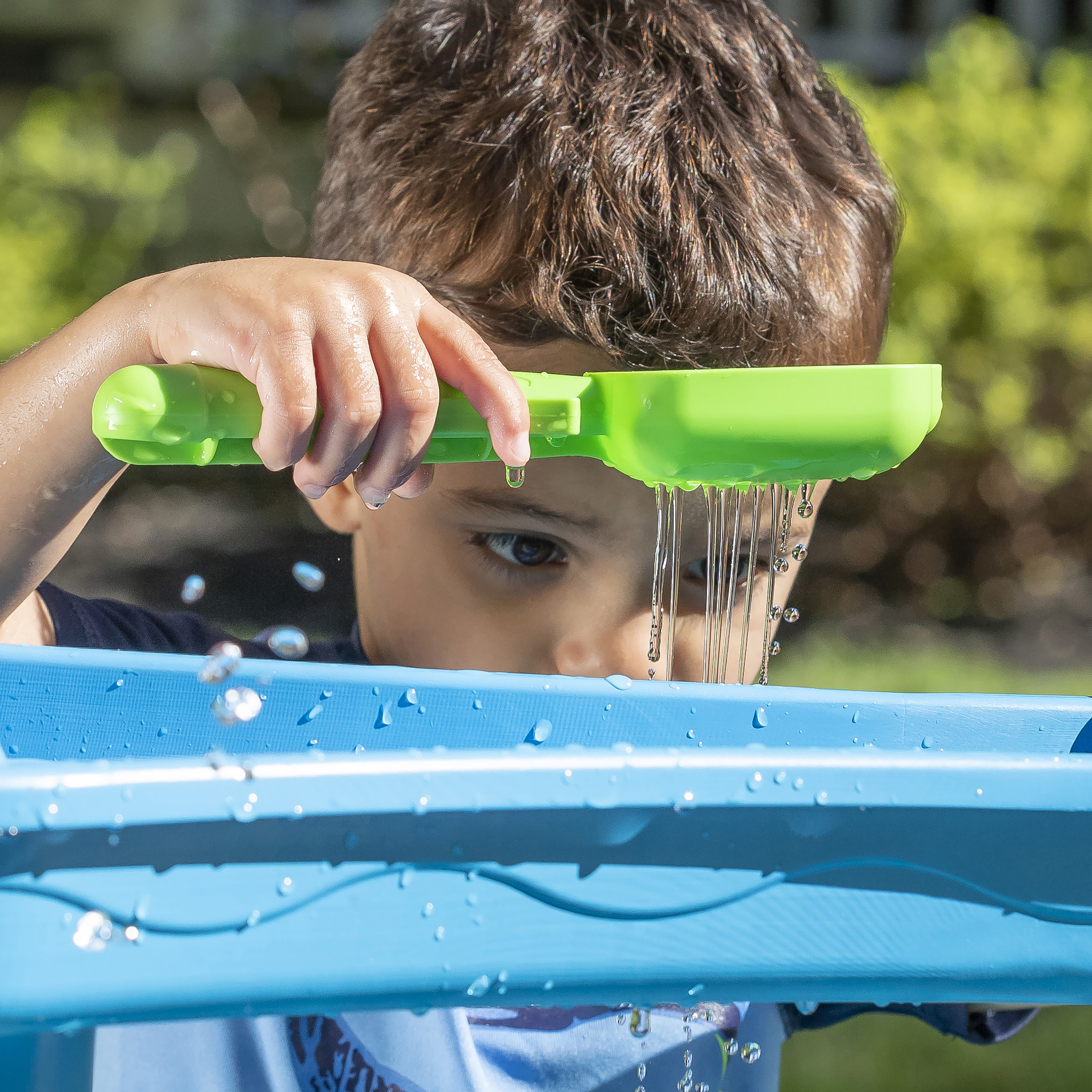 Double Showers Splash Water Table