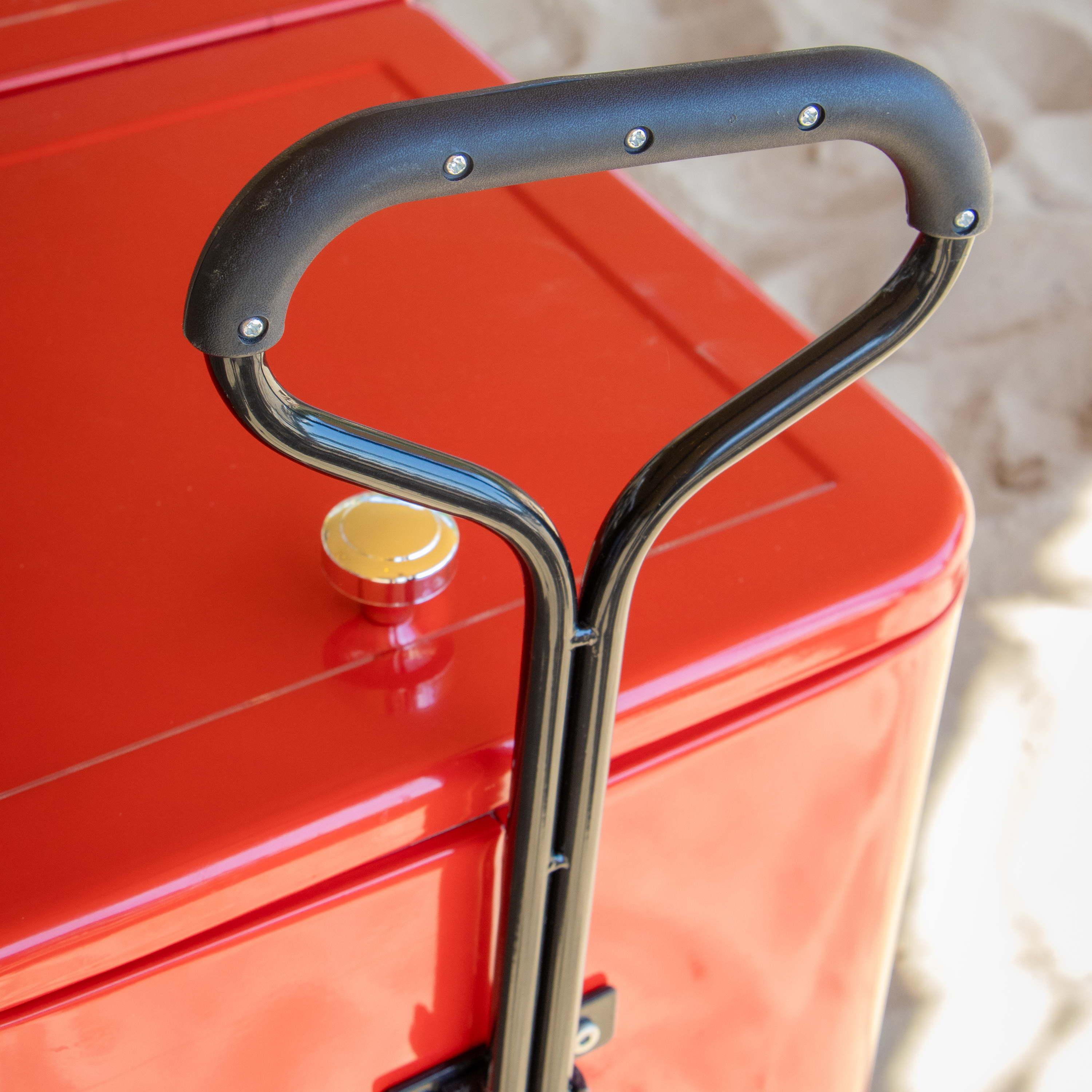 Bolderwagen Cooler Rood