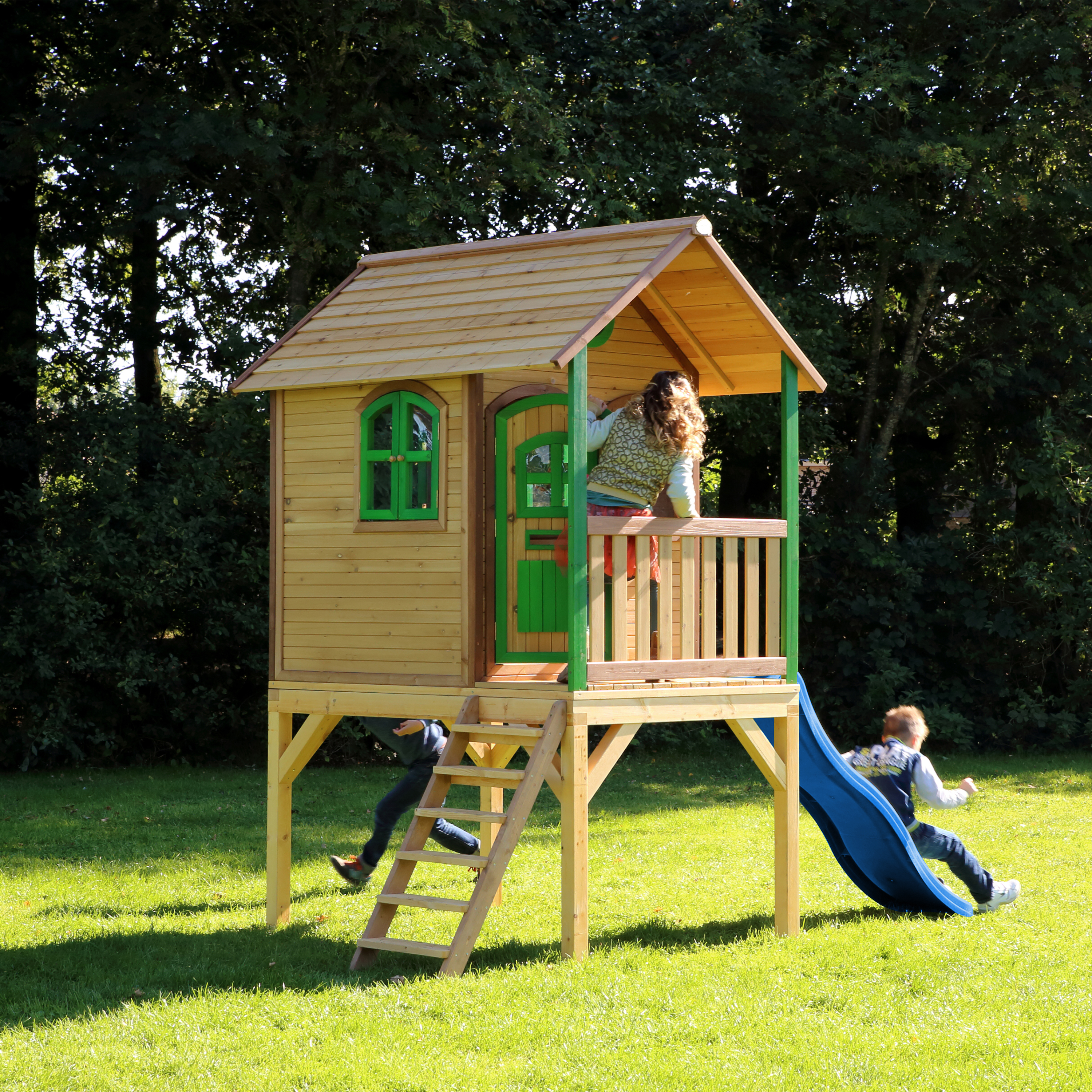 Laura Playhouse Brown/green - Blue Slide