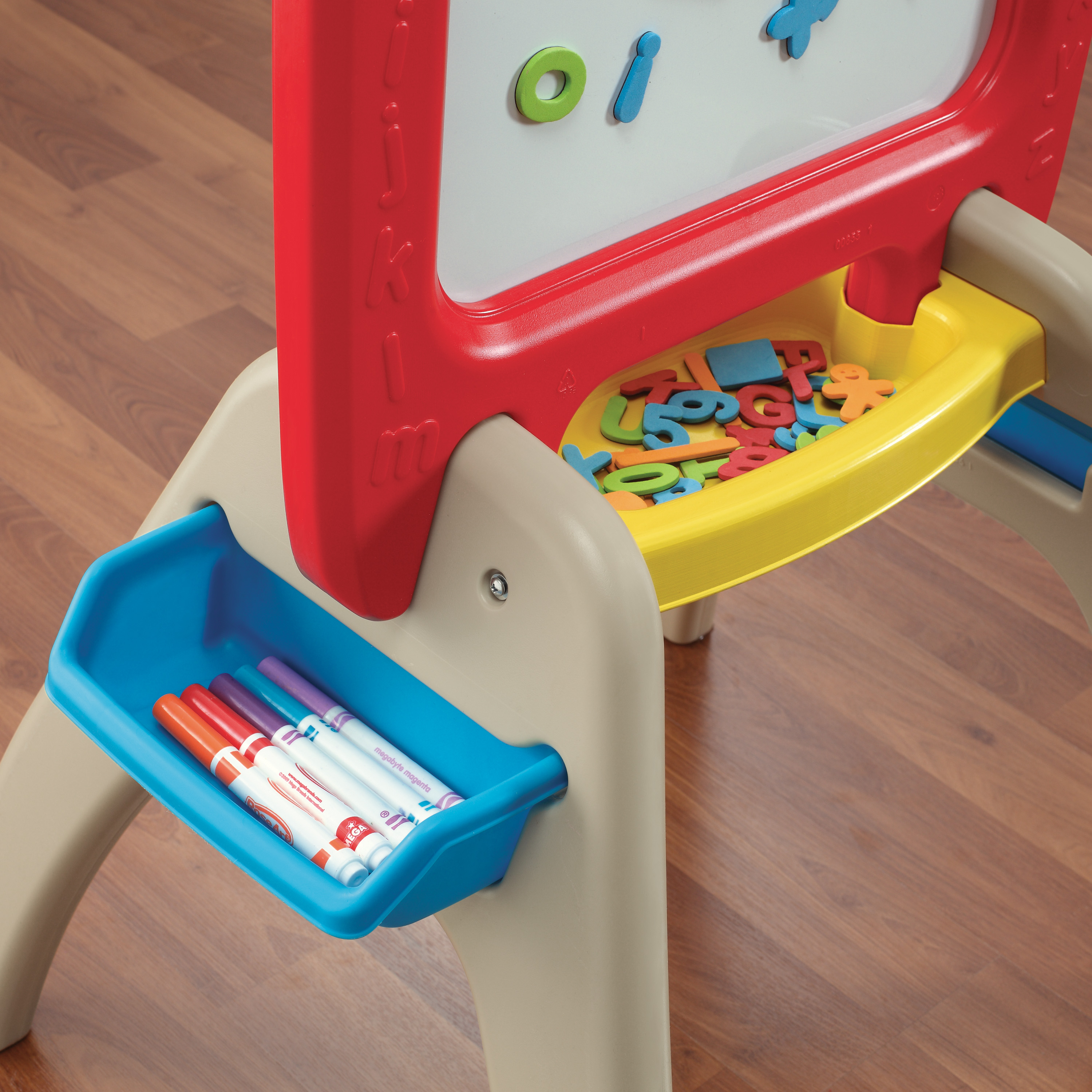 All Around Easel For Two