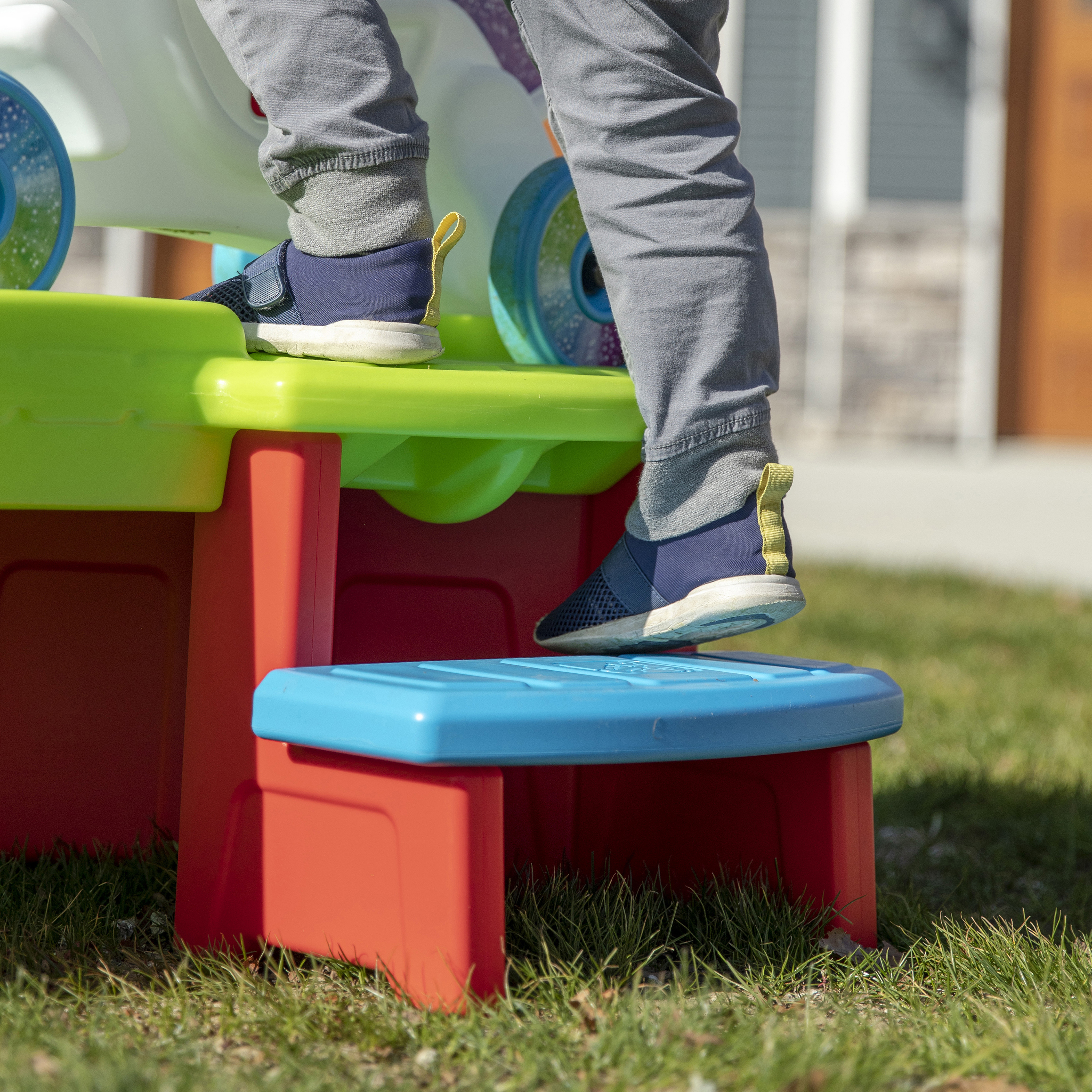 Unicorn Up & Down Roller Coaster