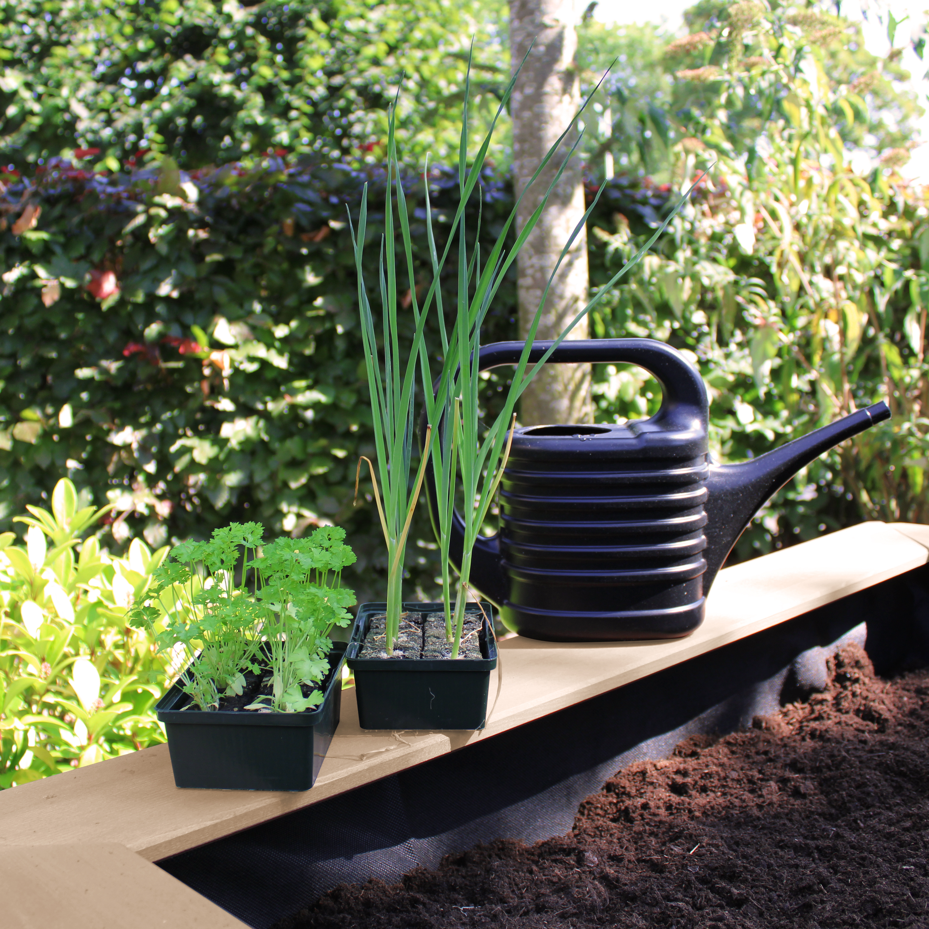 Linda Sand & Growing Table Brown/White Linda Sand & Growing Table Brown/White